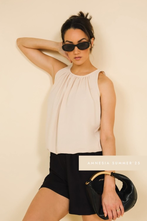 Amnesia Edina top bézs  