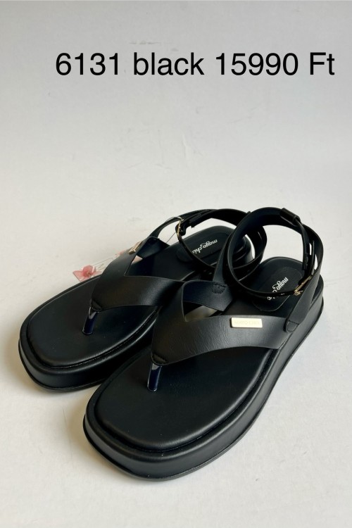 Mayo chix 6131 black szandál 