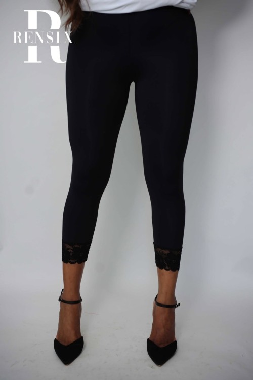 Rensix csipke aljú 7/8-os fekete legging 