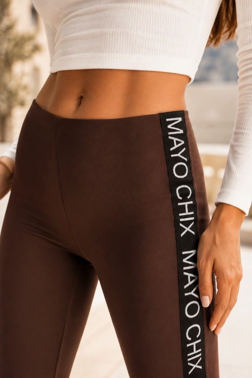 Mayo Chix Karlotta nadrág barna színben 