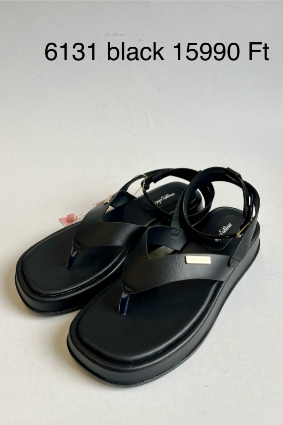 Mayo chix 6131 black szandál 