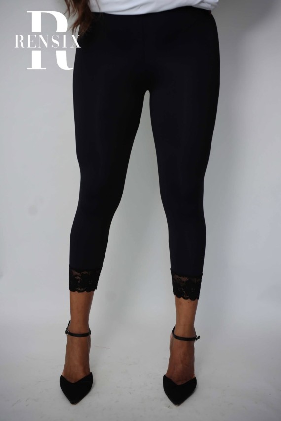 Rensix csipke aljú 7/8-os fekete legging 
